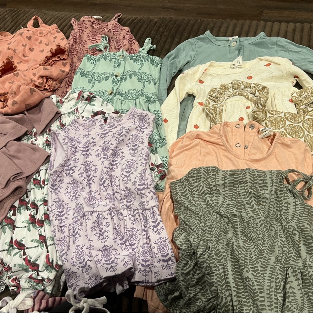 Bundle of (28) piece - Kate Quinn 12-18 month bundle